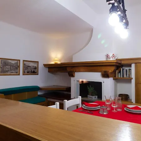 Apartment Appartamento Vecchio Borgo - Affitti Brevi Italia